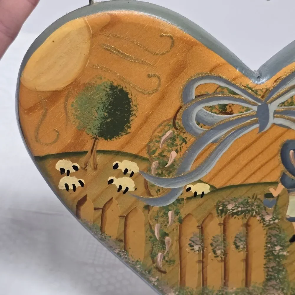Vintage Wooden Welcome Friends Heart Shaped Wall Plaque Girl In The Farm Garden